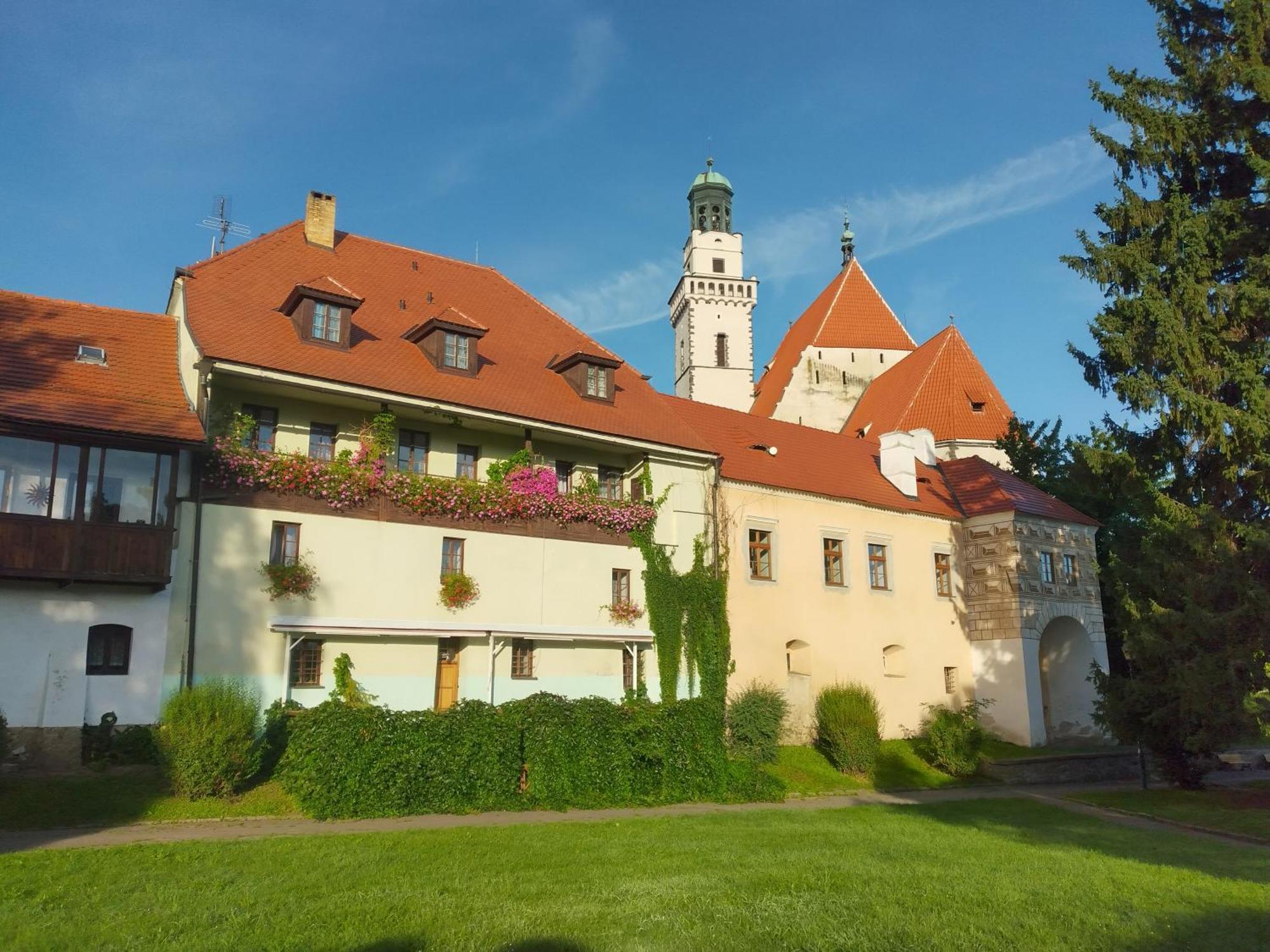 Hotel Parkan Prachatice Dış mekan fotoğraf